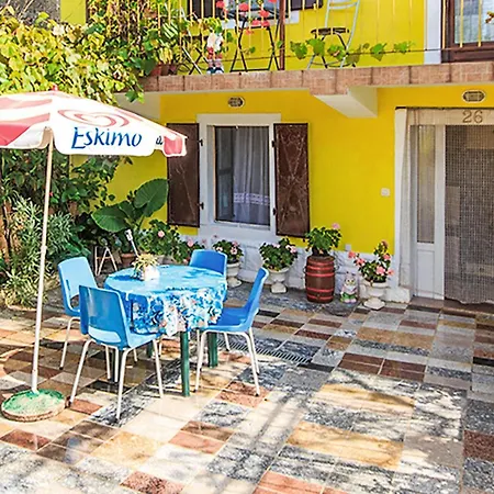 Appartement Beautiful In Selo With Wifi Rakalj